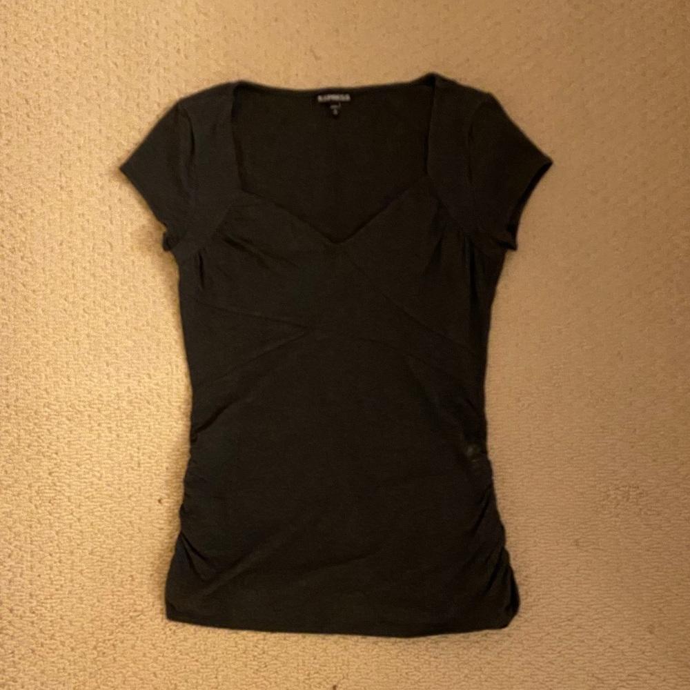 Express sweetheart neck tshirt